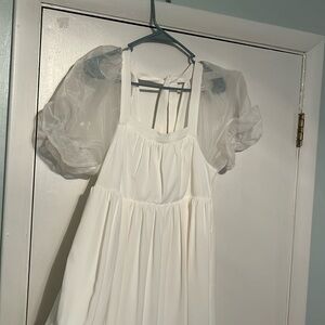 Short white dress size S